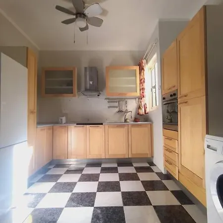Poseidons Seaview Penthouse Διαμέρισμα Marsalforn